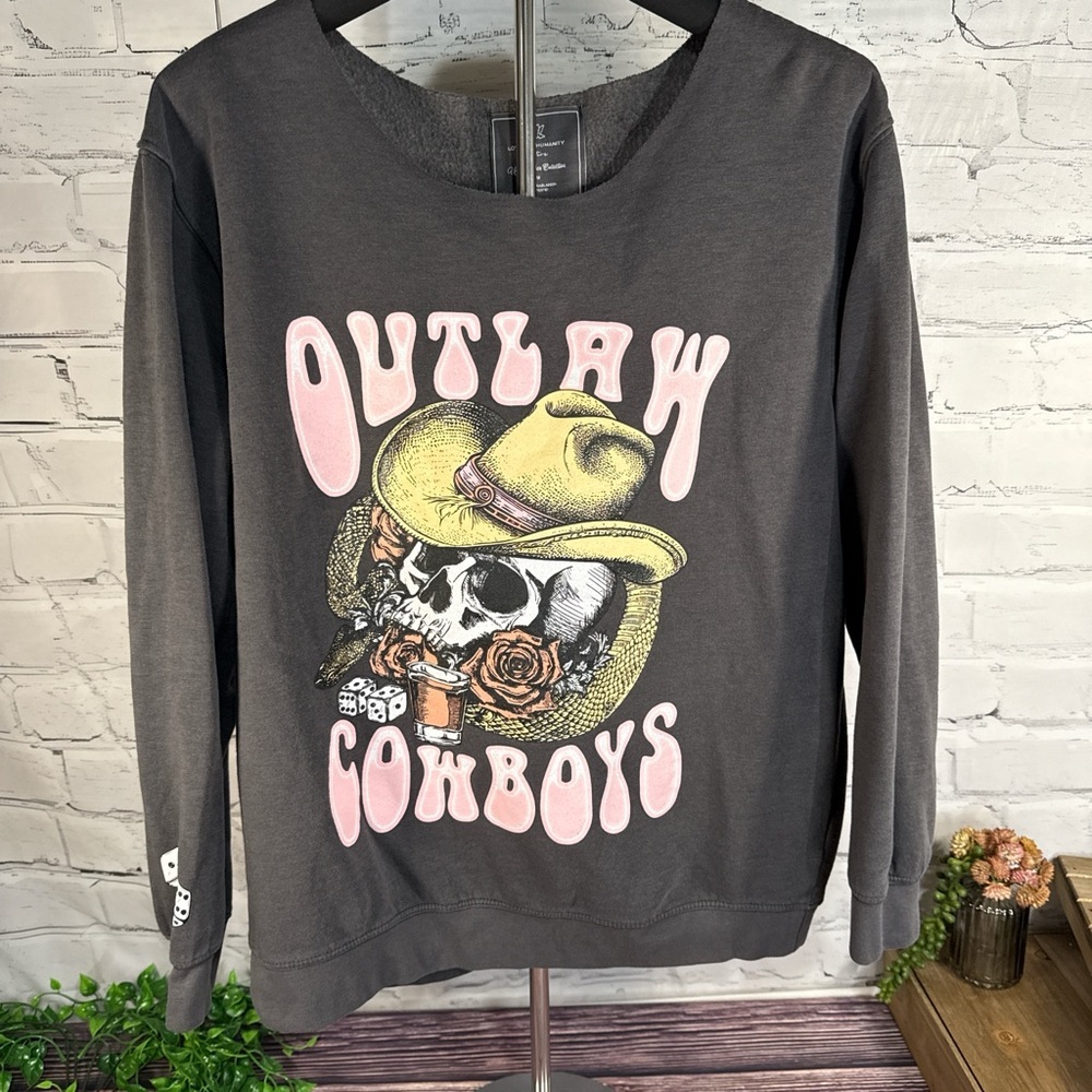 Love for humanity, Outlaw Cowboys Graphic Women's Sweatshirt - Gray‎